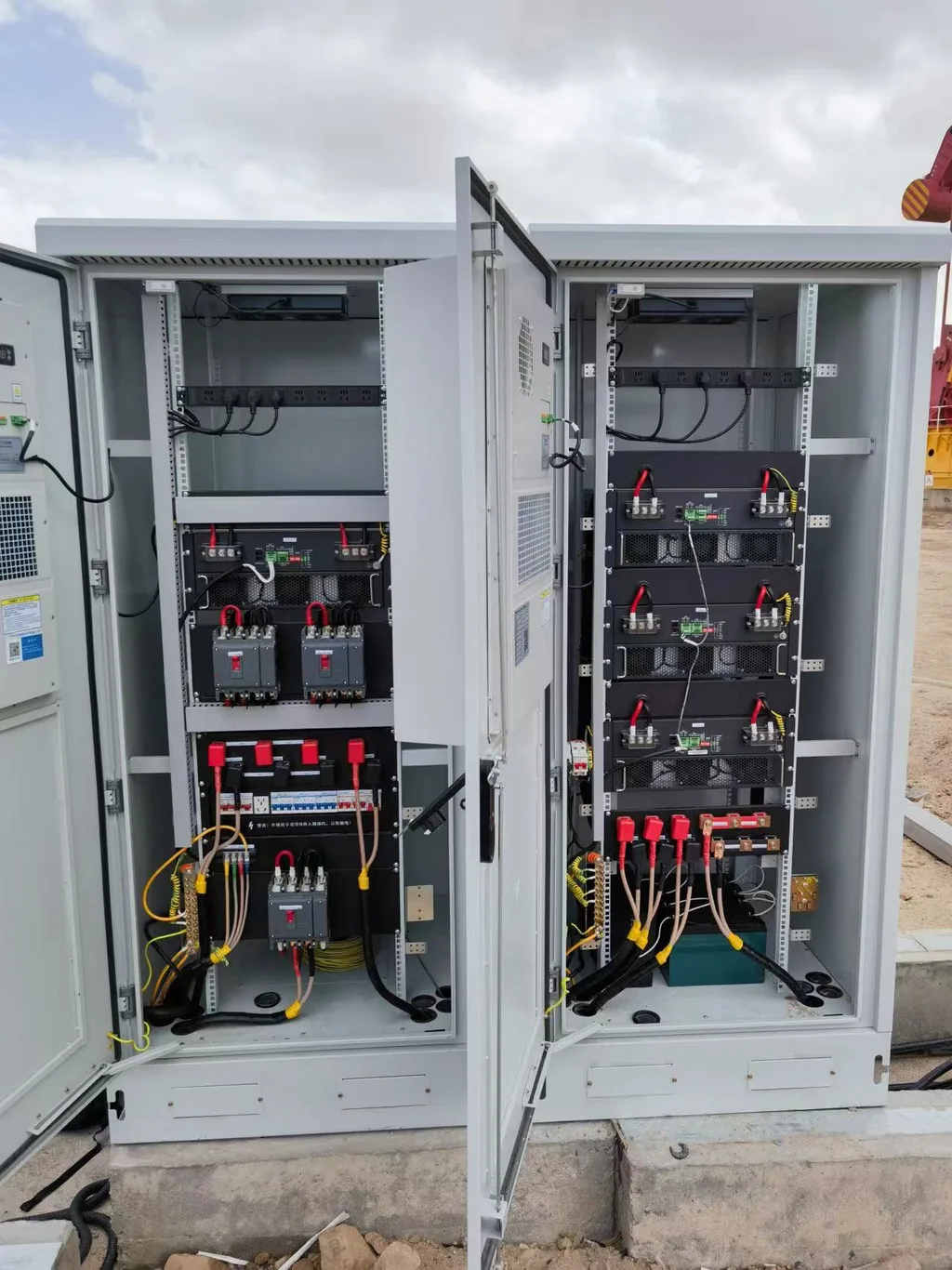 Cabinet-side commissioning and protection checks.
